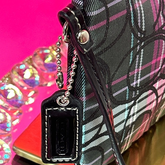 Coach Tartan Black Plaid Gray and Pink Wristlet Clutch - Approximately 6.5 x 4.5 - Picture 4 of 9